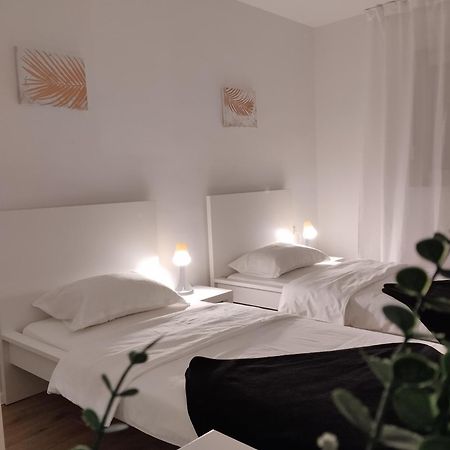 Marija Apartman أوسييك المظهر الخارجي الصورة